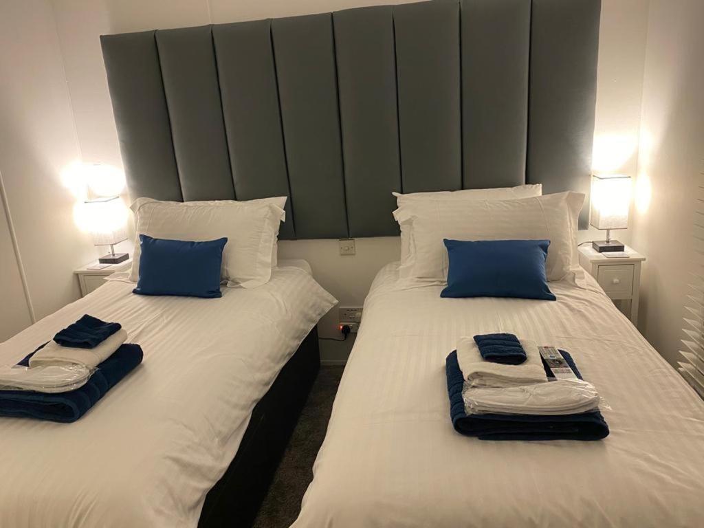 Lodge Loxley's Devon
